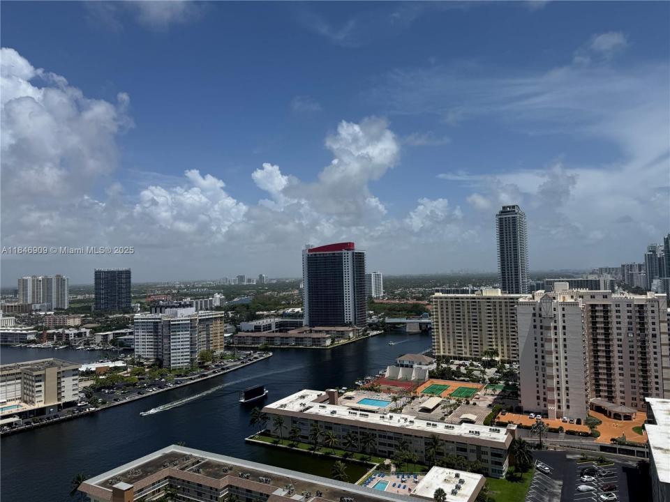 1945 S Ocean Dr 2311, Hallandale Beach, 佛羅里達州 33009, 美國