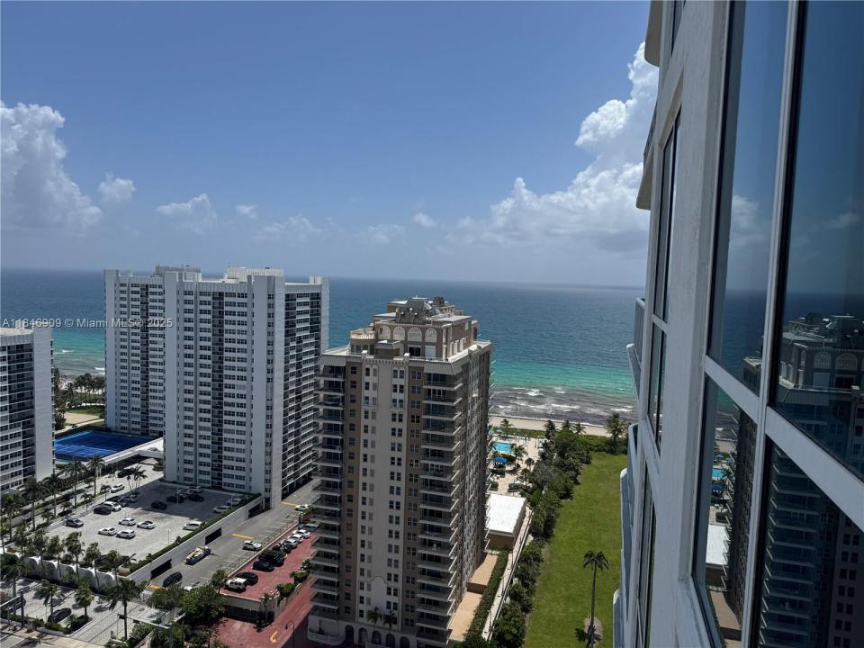 1945 S Ocean Dr 2311, Hallandale Beach, 佛羅里達州 33009, 美國