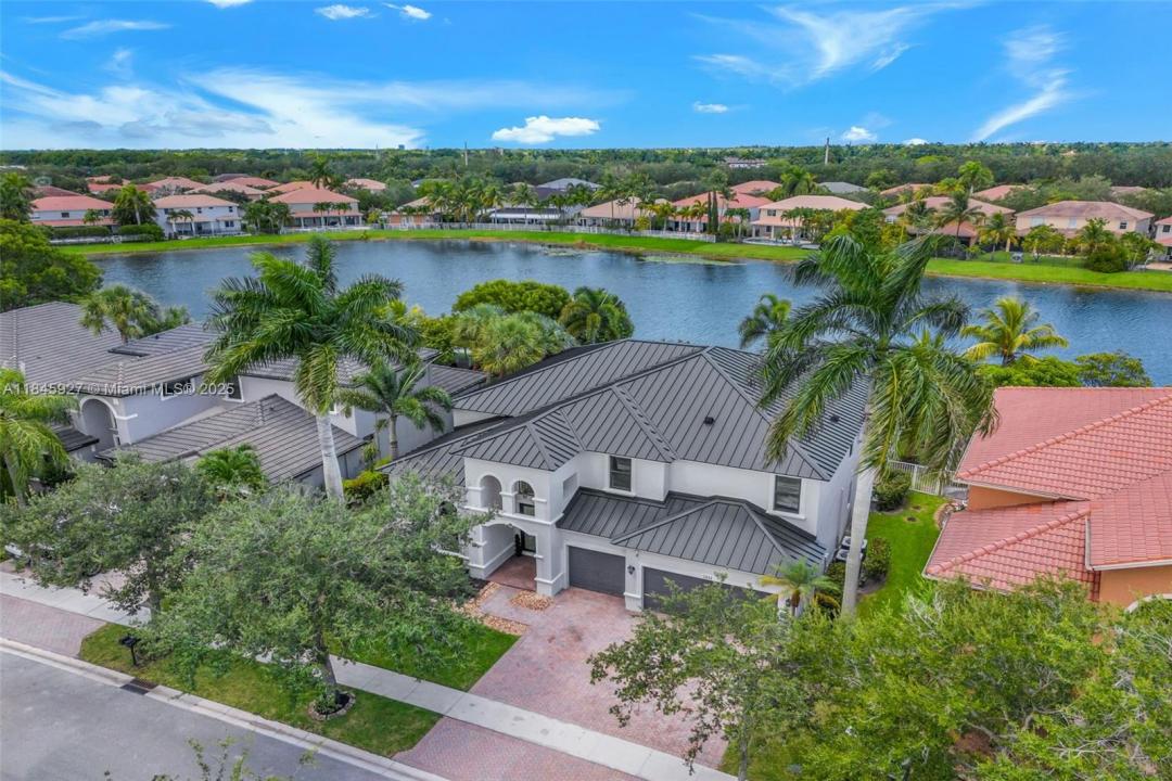 3844 W Hibiscus St, Weston, فلوريدا 33332, الولايات المتحدة