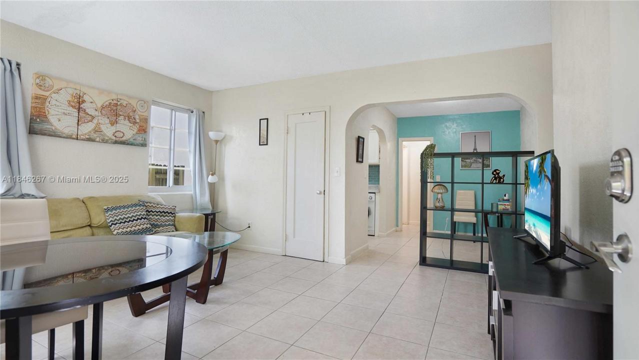 503 75th St 517, Miami Beach, Florida 33141