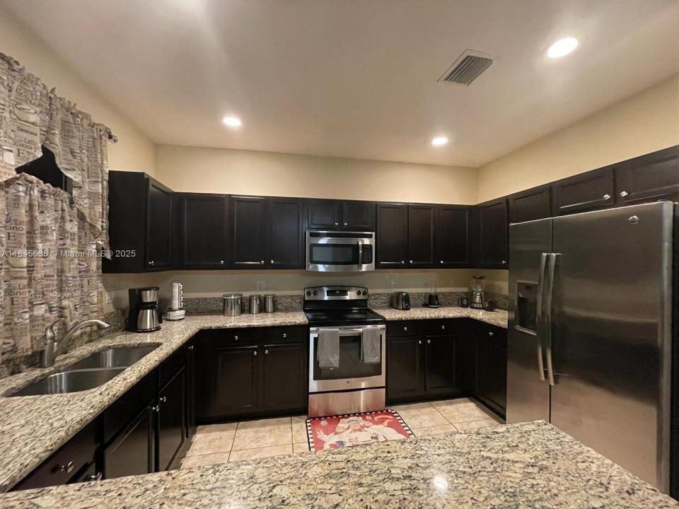 8878 W 33rd Ave 8878, Hialeah, Florida 33018, Estados Unidos