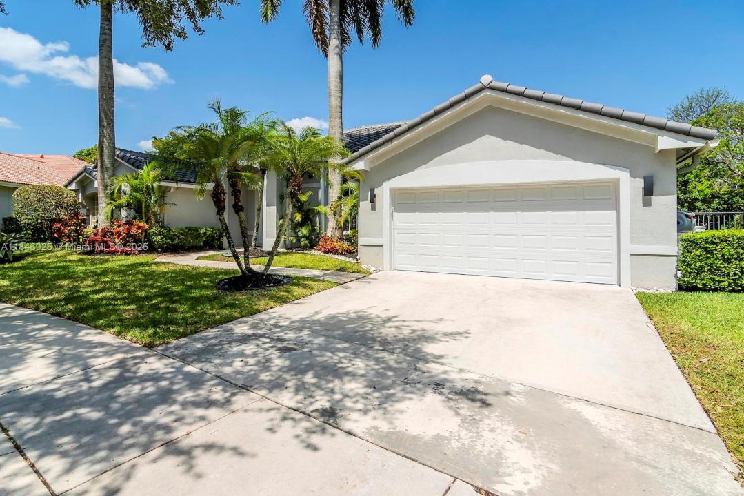 218 Egret Court, Weston, Florida 33327