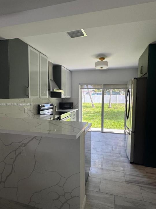 2710 Grant St, Hollywood, فلوريدا 33020, الولايات المتحدة