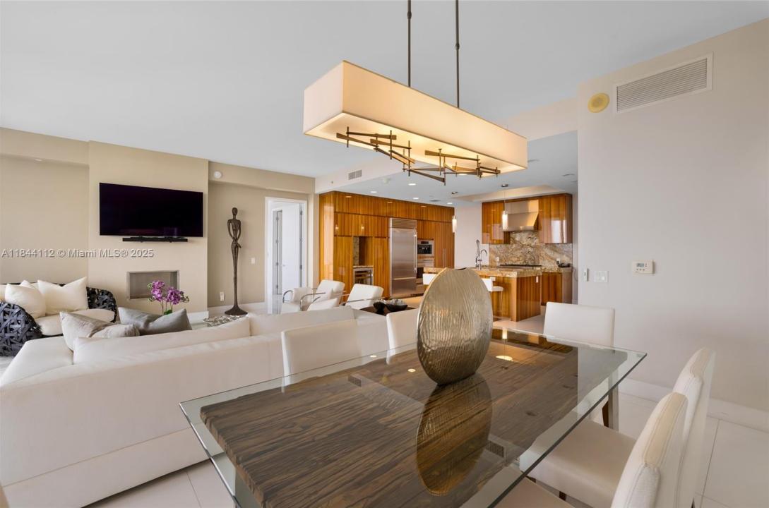 9701 Collins Ave 805S, Bal Harbour, Florida 33154, HOA KỲ