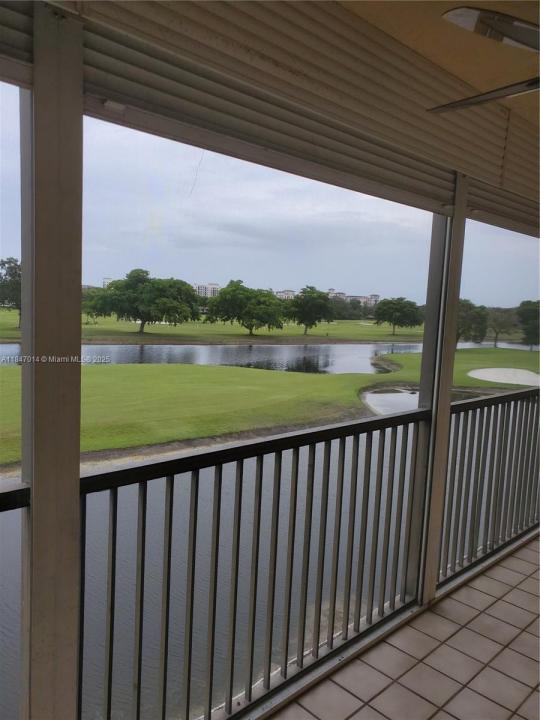 3100 W Rolling Hills Cir 407, Davie, Florida 33328, Estados Unidos