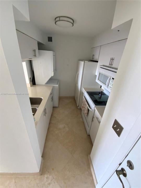 80 S Shore Dr 404, Miami Beach, Flórida 33141, Estados Unidos