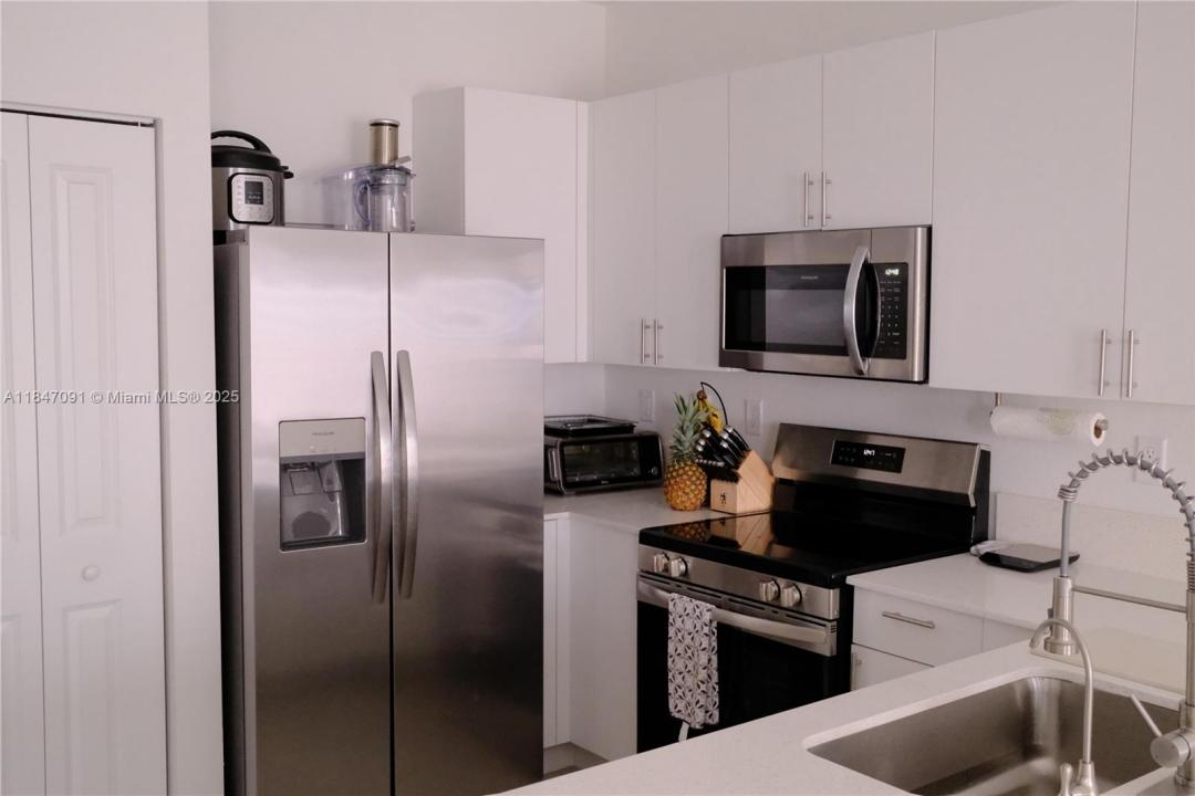 23156 SW 130th Ave, Miami, Florida 33170, USA
