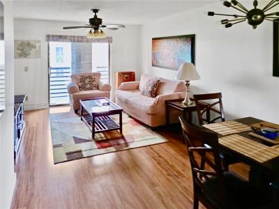 10402 Sunrise Lakes Blvd 201, Sunrise, Florida 33322, USA