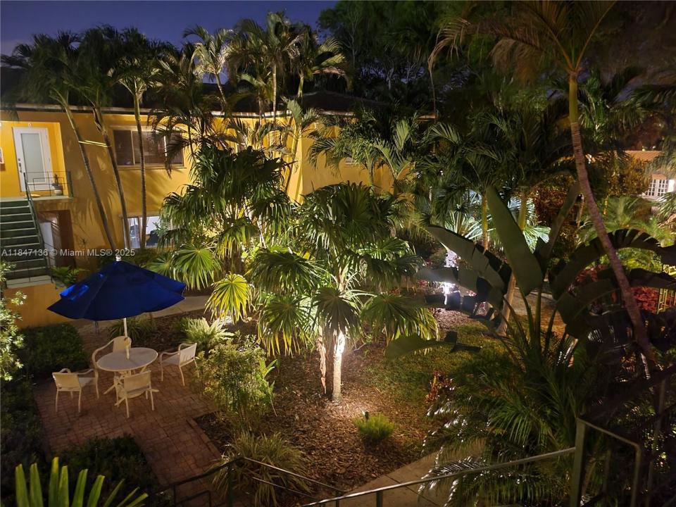 717 NE 16th Ave 717D, Fort Lauderdale, Florida 33304