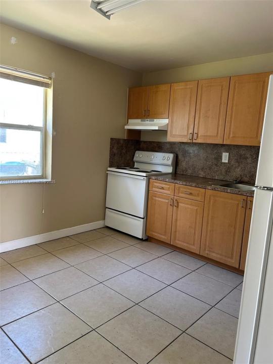 526 NW 15th Ter, Fort Lauderdale, Florida 33311