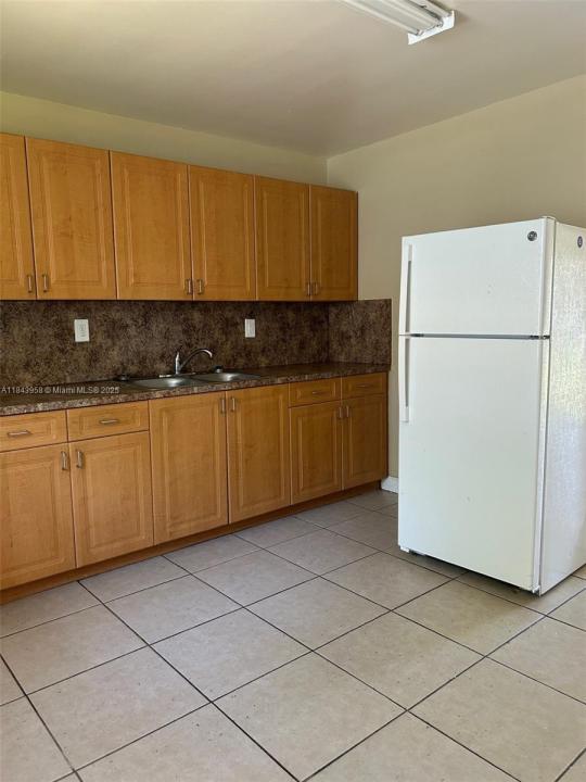 526 NW 15th Ter, Fort Lauderdale, Florida 33311