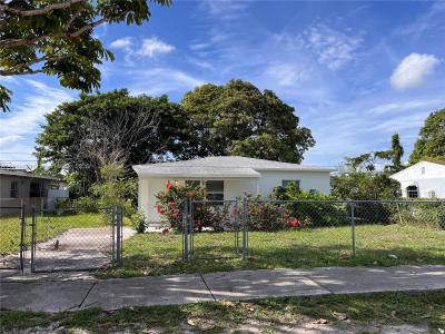 2481 NW 154th St, Miami Gardens, Florida 33054, USA