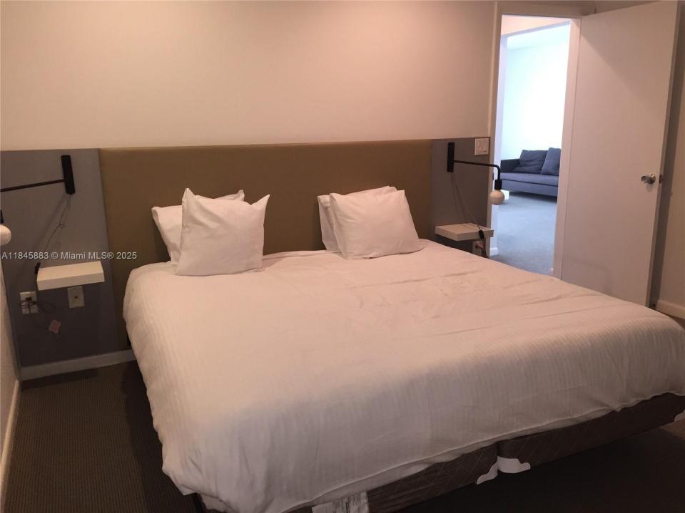 201 Sunrise Drive 102, Key Biscayne, Florida 33149, Estados Unidos