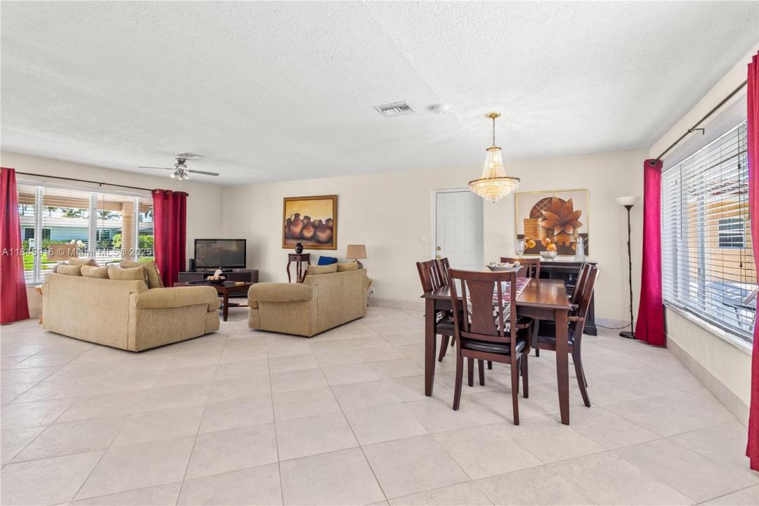 1031 SE 14th Dr, Deerfield Beach, Florida 33441, Estados Unidos