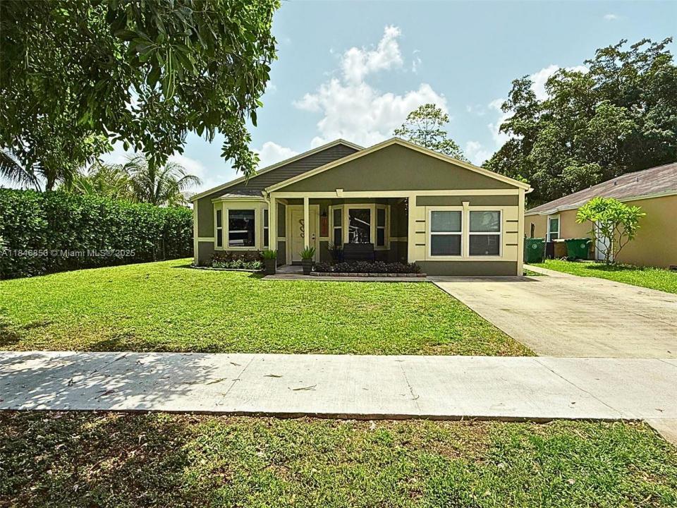 1600 SW 127th Ln, Davie, Flórida 33325, Estados Unidos
