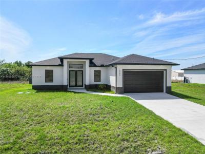 1207 E 15th St, Lehigh Acres, Florida 33972, USA