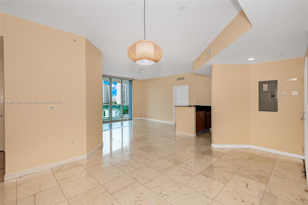 7900 Harbor Island Dr 618, North Bay Village, 佛羅里達州 33141, 美國