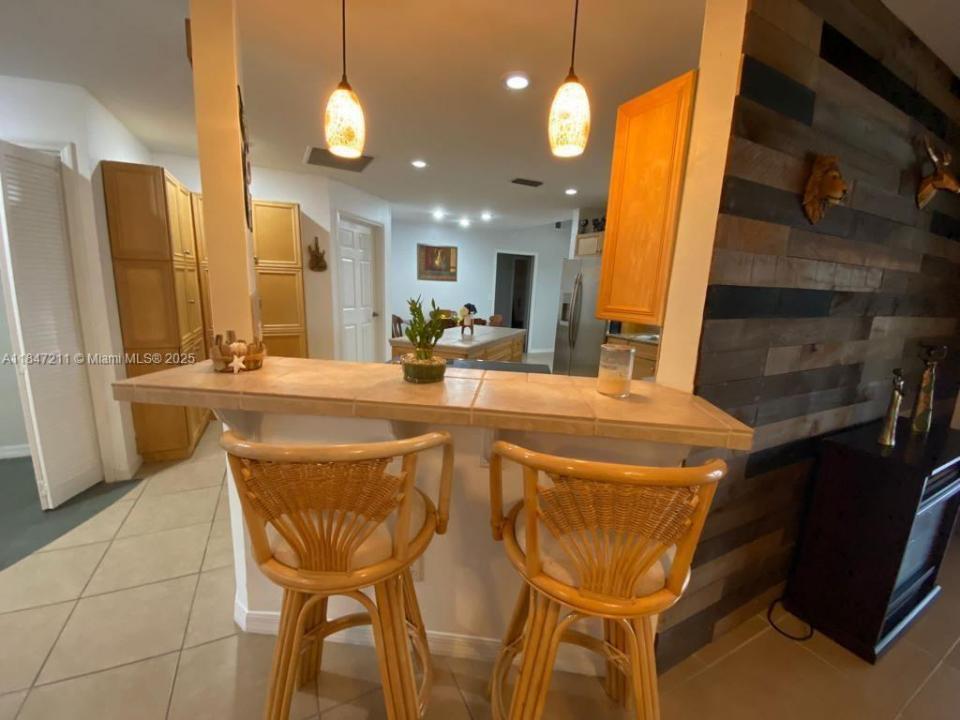 1219 NE 14, Cape Coral, Florida 33909