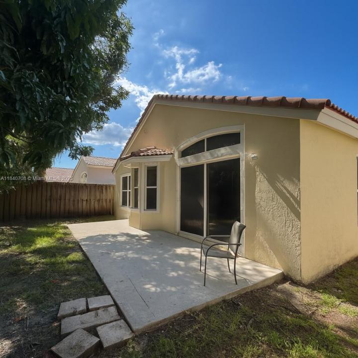 5462 NW 49th Ct, Coconut Creek, Флорида 33073, Соединенные Штаты