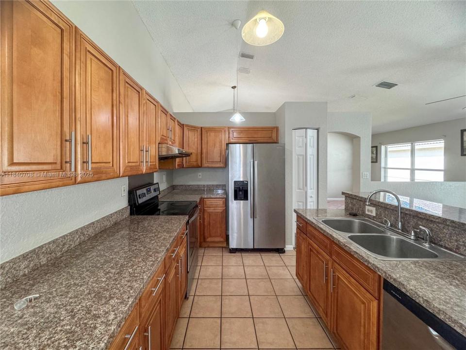 5462 NW 49th Ct, Coconut Creek, Флорида 33073, Соединенные Штаты