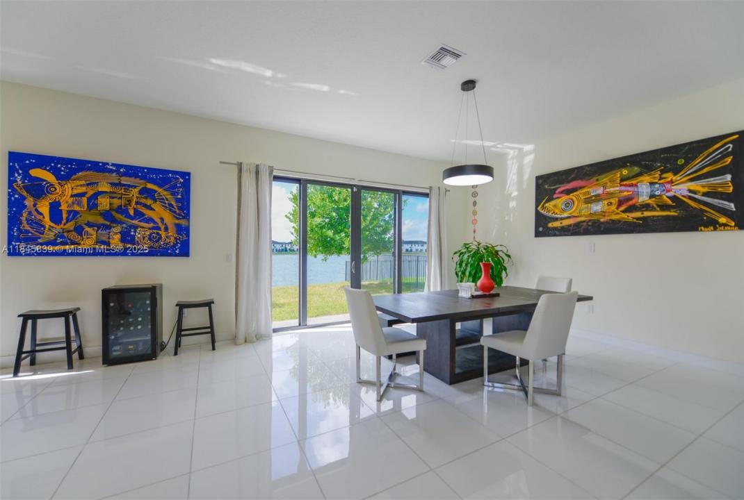16036 NW 89th Ct, Miami Lakes, 佛罗里达州 33018, 美国