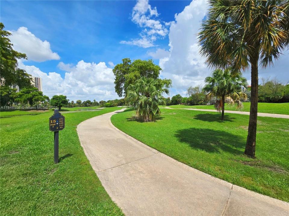 20466 NE 34th Ct 1, Aventura, Floride 33180, États-Unis