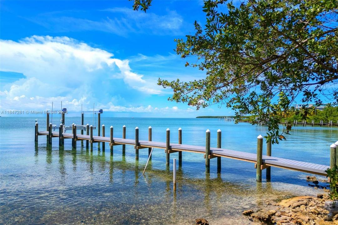 75840 Overseas Hwy, Islamorada, Florida 33036