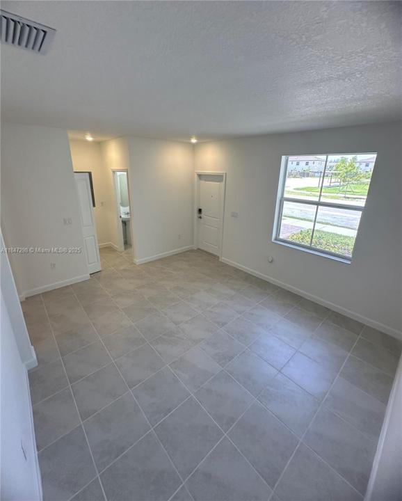2627 SE 28 Street 2627, Homestead, Florida 33035