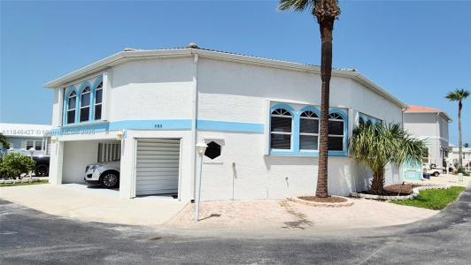 10701 S Ocean Dr Unit 685, Jensen Beach, Florida 34957, USA