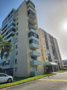 5055 NW 7th St 1003, Miami, Florida 33126, USA