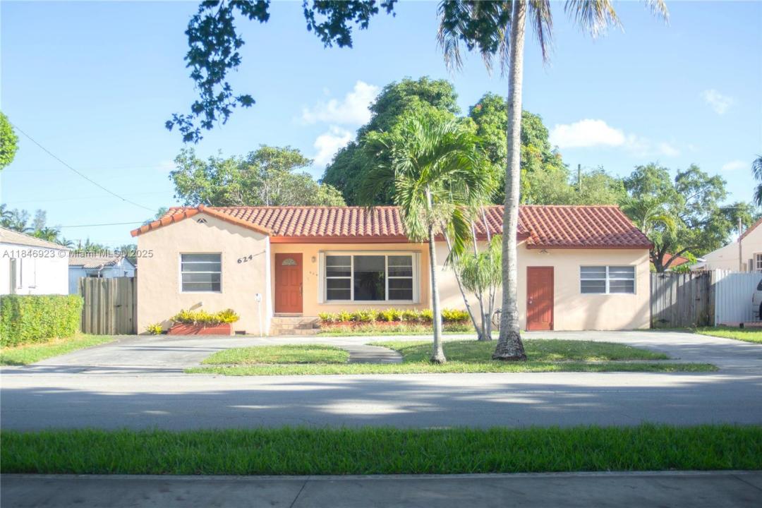 624 Westward Drive, Miami Springs, Floride 33166, États-Unis