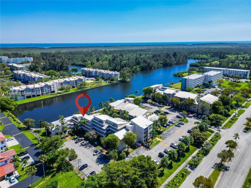 21121 SW 85th Ave 311, Cutler Bay, Florida 33189