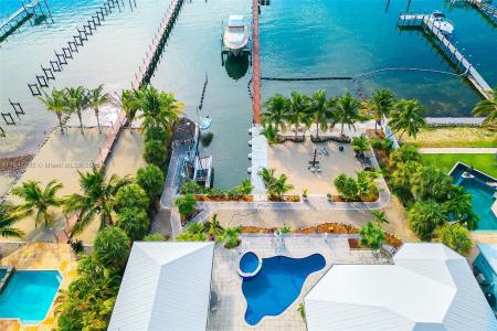1151 Ocean Dr, Lower Keys, Florida 33042, USA