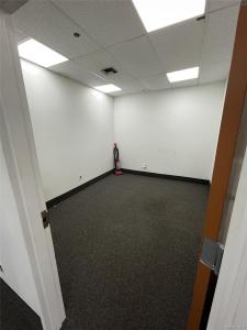 107 Blvd N, North Hempstead, New York 11021, Amerika Birleşik Devletleri