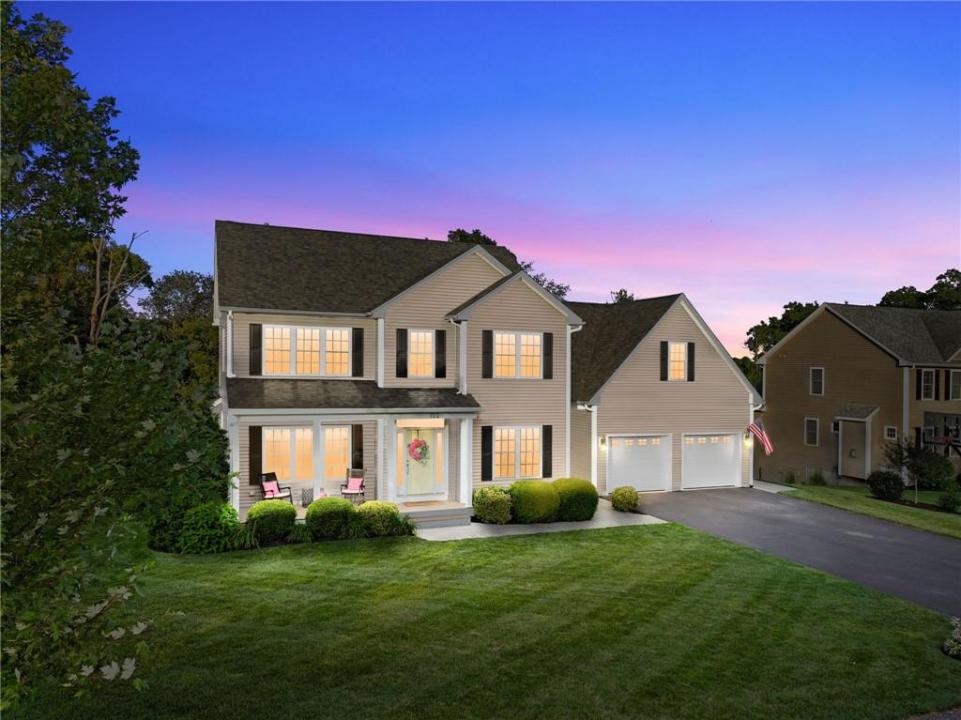 102 Fairhaven Road, Cumberland, Rhode Island 02864