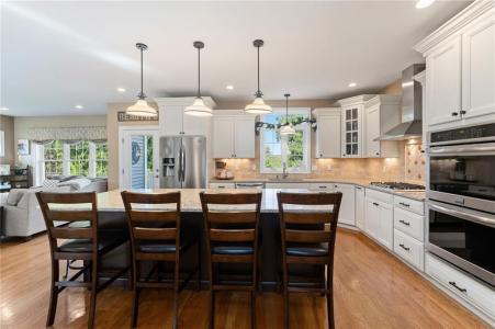 102 Fairhaven Road, Cumberland, RI 02864, USA