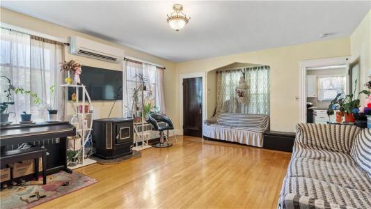 75 Read Avenue, Lincoln, Rhode Island 02865, Estados Unidos