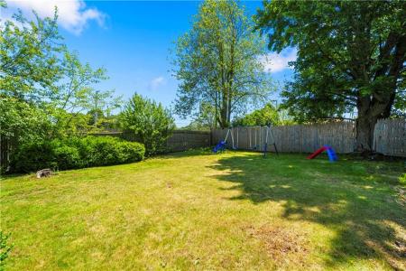 160 Williston Way, Pawtucket, RI 02861, USA