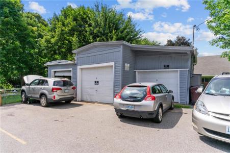 57 Pleasant Street, Woonsocket, רוד איילנד 02895, ארצות הברית של אמריקה