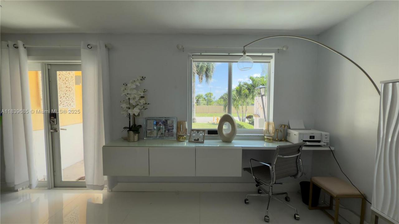 5343 NW 184th St, Miami Gardens, Floride 33055, États-Unis