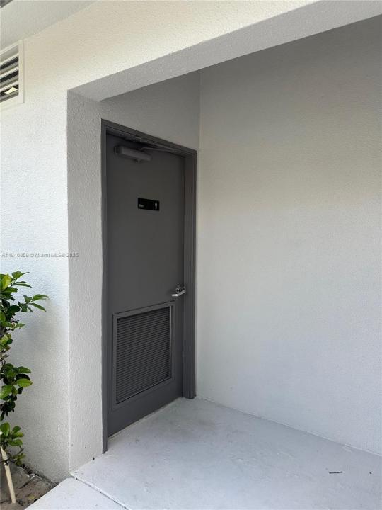9257 NW 9th Pl 9257, Plantation, Florida 33324