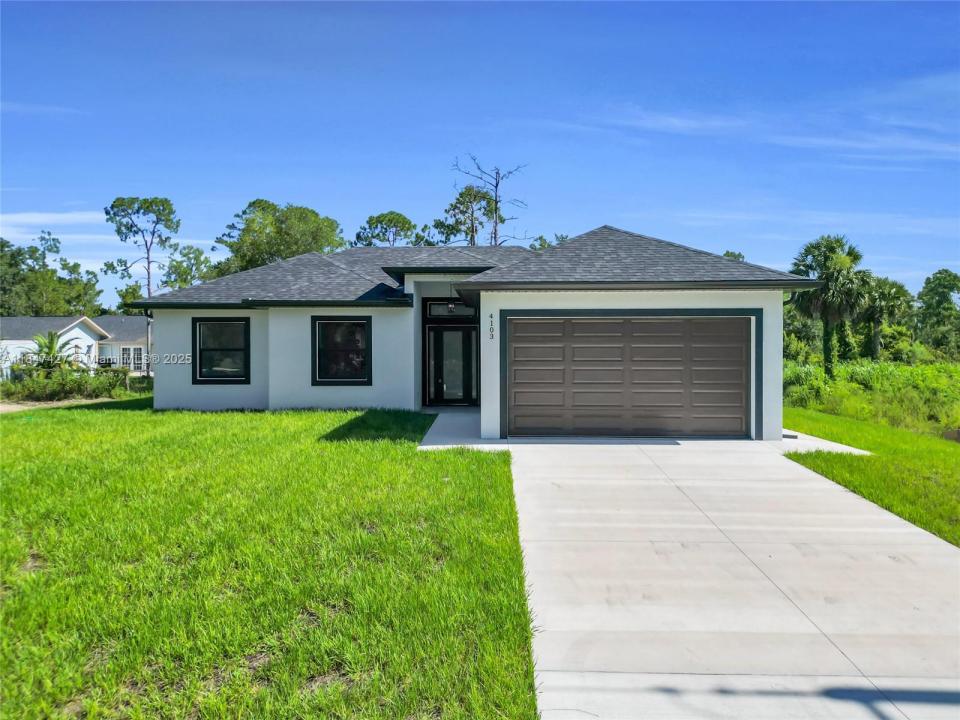4103 E 9th, Lehigh Acres, Florida 33972, Estados Unidos