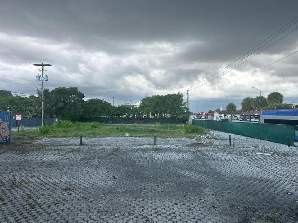 1430 NW 119, Miami, Florida 33167