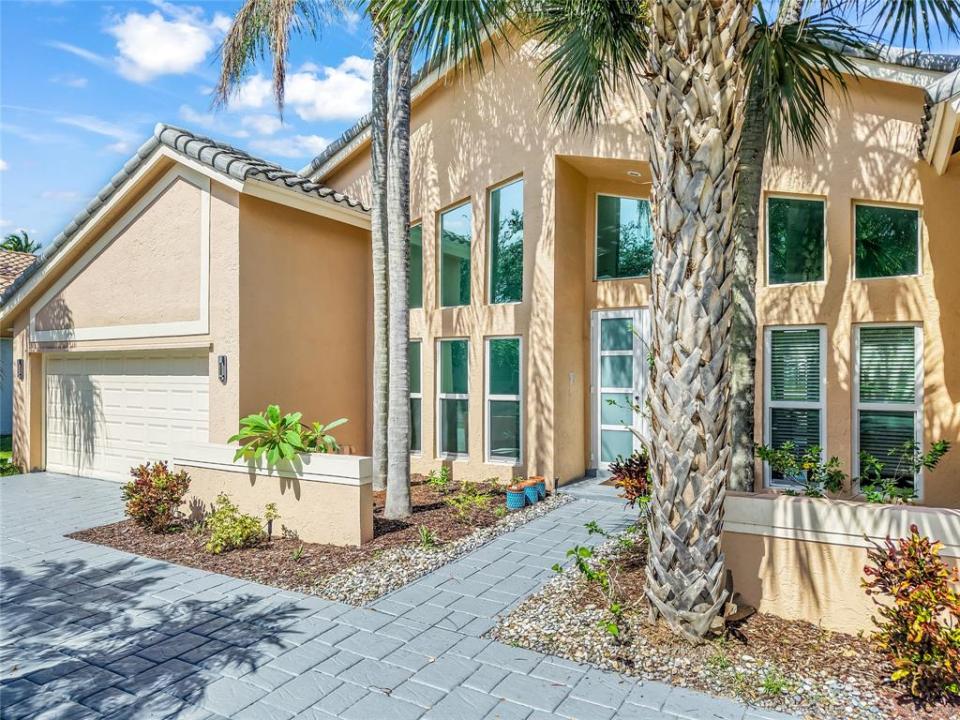 4255 NW 64th Ave, Coral Springs, Florida 33067, Estados Unidos