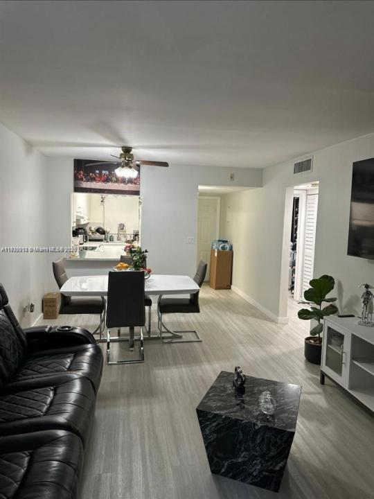 10851 SW 2nd St K105, Sweetwater, Florida 33174