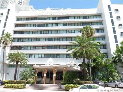 6345 Collins Ave PH-21, Miami Beach, Florida 33141, USA