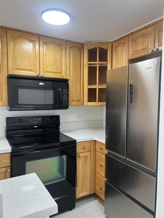7801 NE 4th Ct 101, Miami, 佛罗里达州 33138, 美国