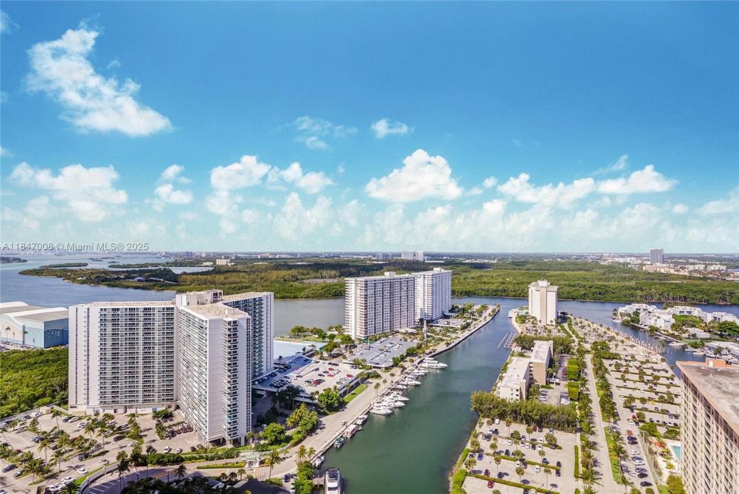 15901 Collins Ave 2805, Sunny Isles Beach, פלורידה 33160, ארצות הברית של אמריקה 