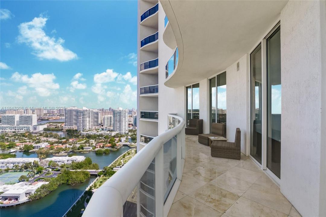 15901 Collins Ave 2805, Sunny Isles Beach, פלורידה 33160, ארצות הברית של אמריקה 
