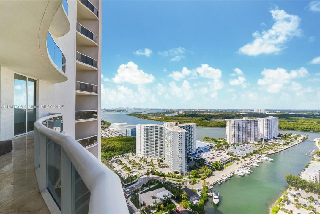 15901 Collins Ave 2805, Sunny Isles Beach, פלורידה 33160, ארצות הברית של אמריקה 